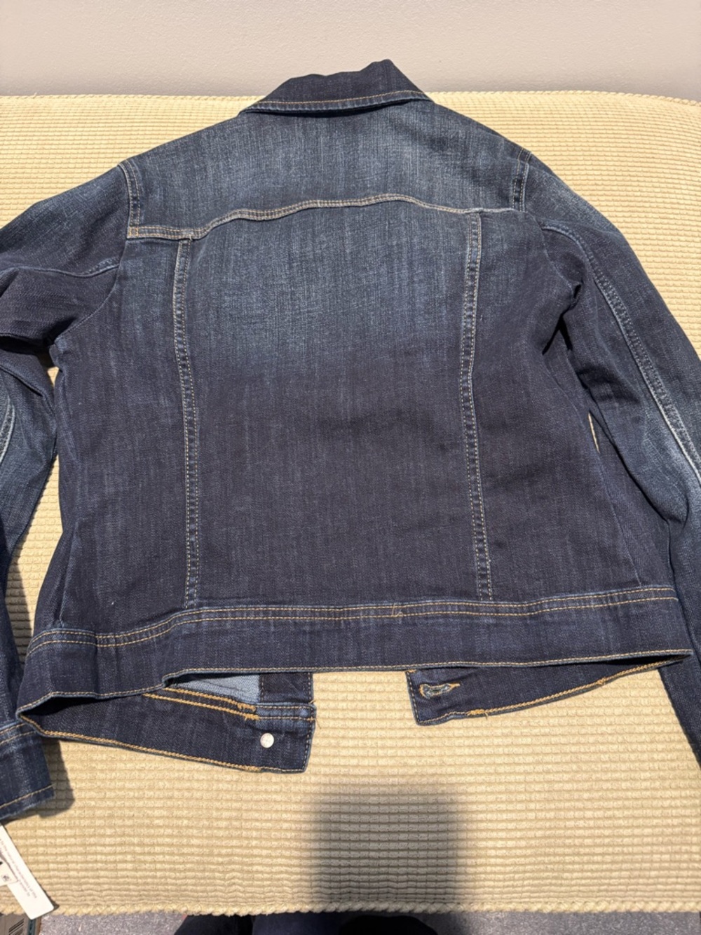 Jean Jacket - Picture 6 of 7